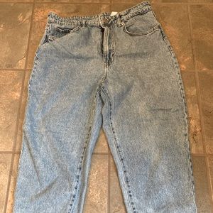 PacSun Light Washed Mom Jeans